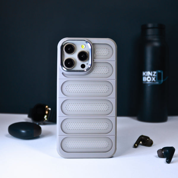 iPhone ARMA Breathable Case