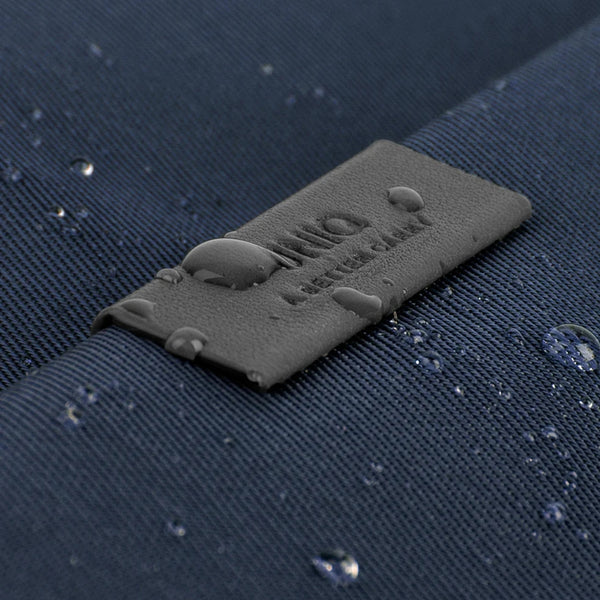 UNIQ Stockholm Protective Nylon Messenger Bag