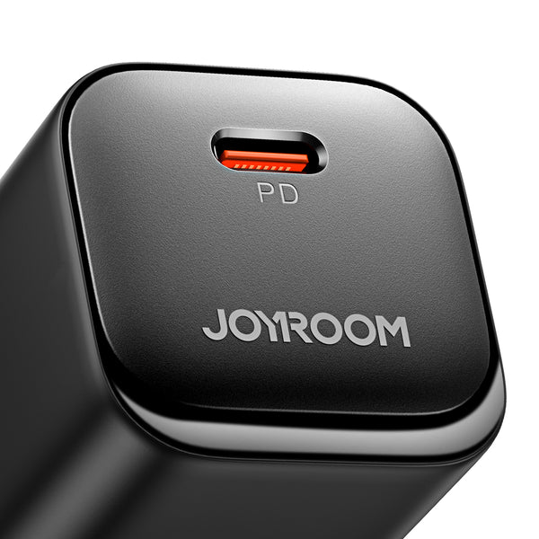 شاحن JOYROOM JR-TCF07 بقوة 30 واط PD