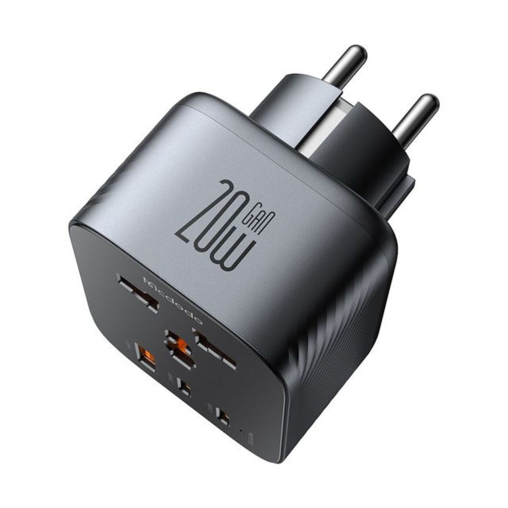 MCDODO CP-0750  20W 2C+1A Universal Travel Adapter (EU)
