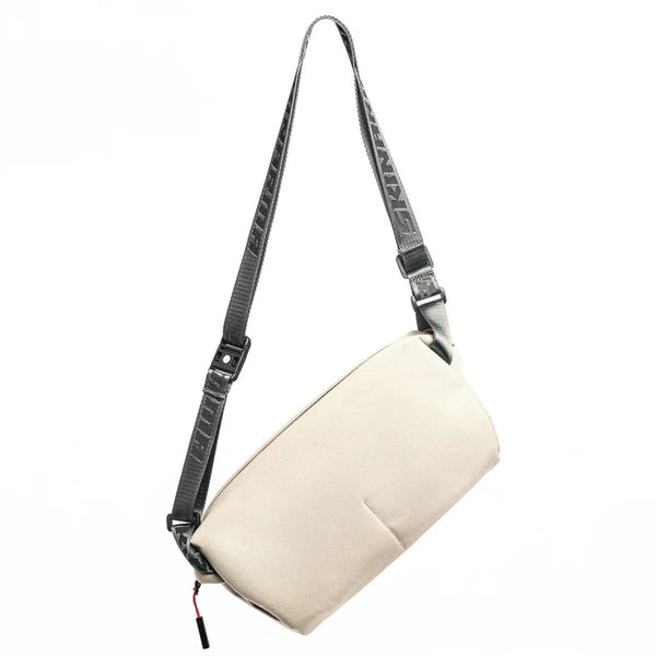 SKINARMA FARDEL Crossbody Bag - Black