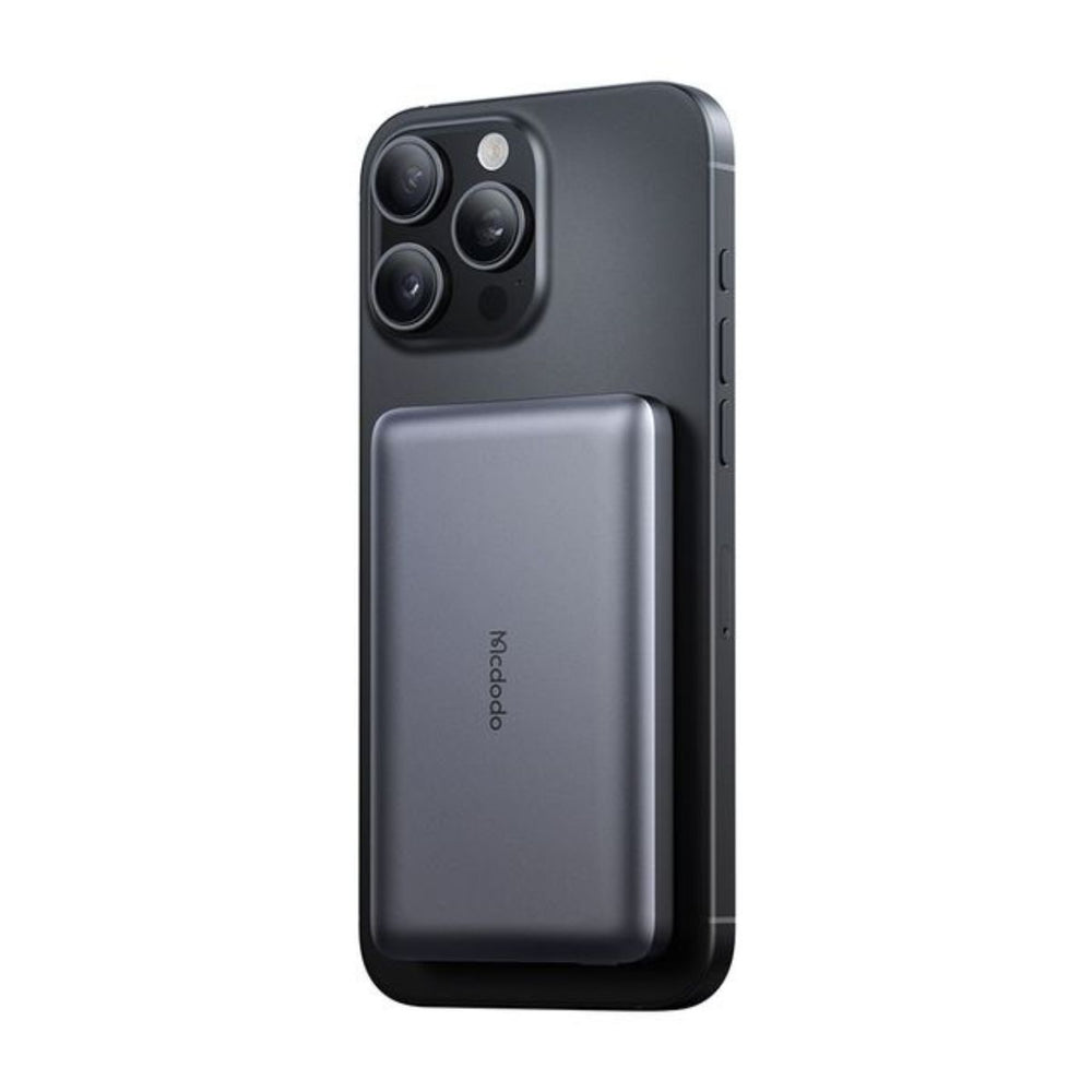 MCDODO MC-4651 20W Magnetic Wireless Metal Ultra-Thin 10000mAh 1C Power Bank