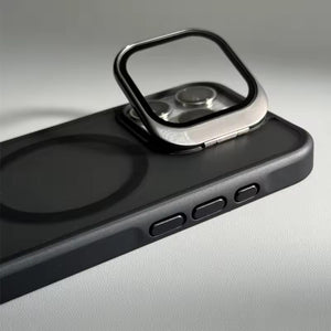 غلاف زاوية آيفون مع قاعدة ماغسيف
