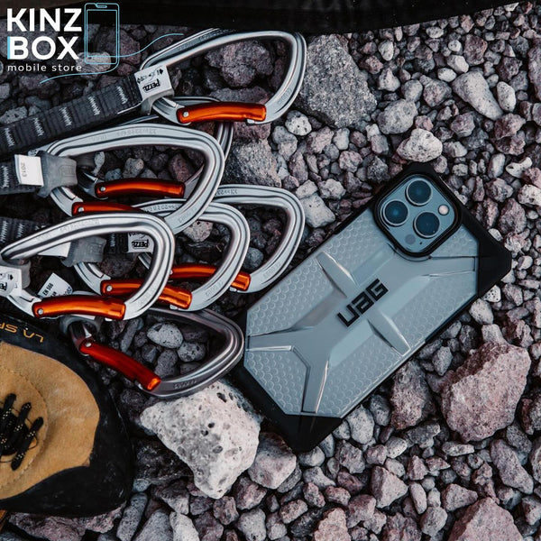 UAG Plasma Clear Phone Case