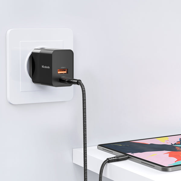 MCDODO CH-1952 20W Charger 1.2m Lightning Cable