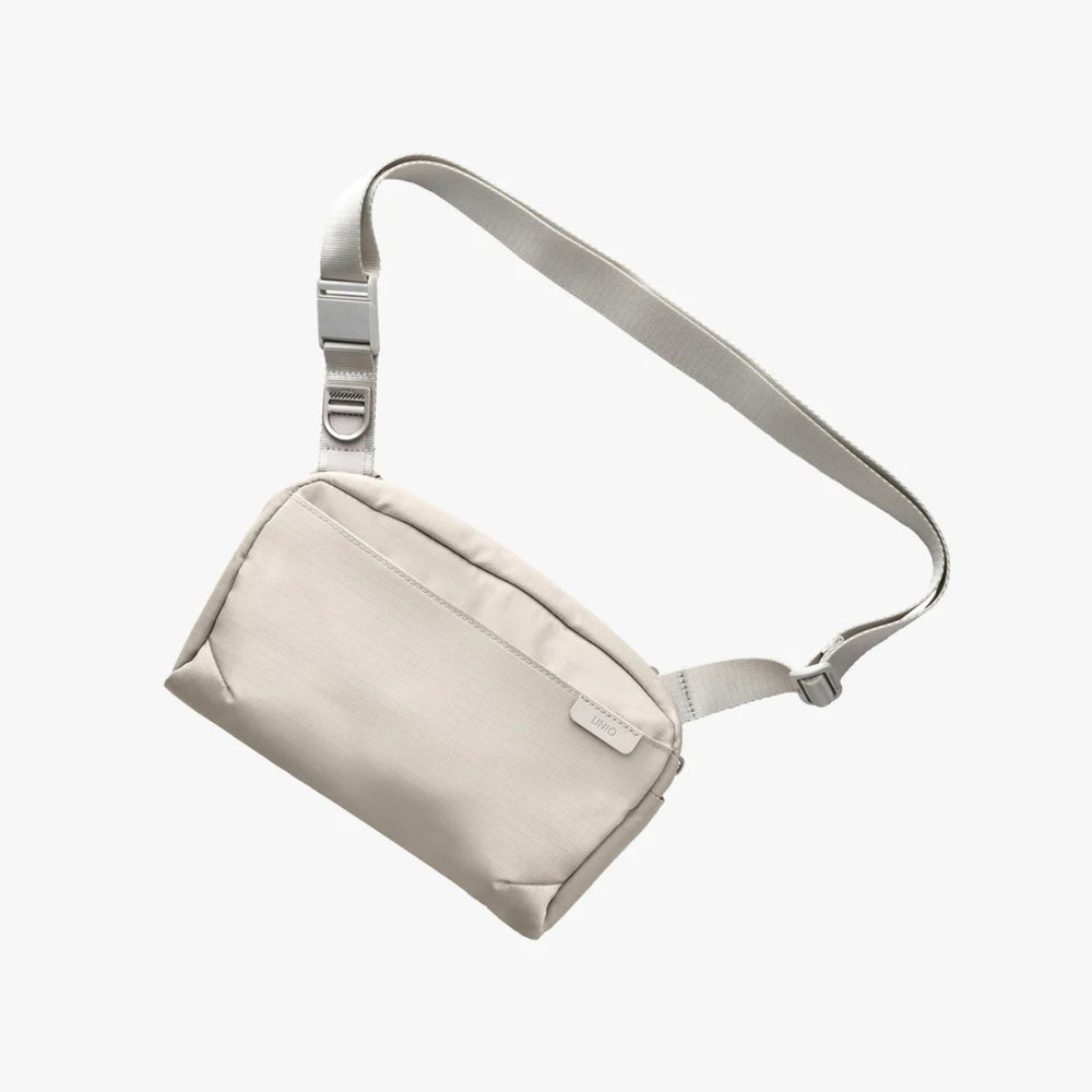 UNIQ Arden PRET RipStop Sling Bag