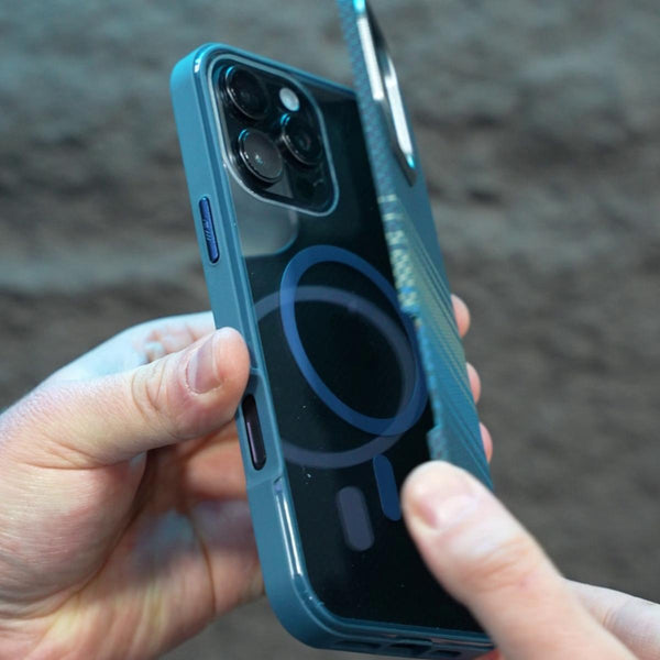 iPhone Pitaka-Style Adjustable 2-Piece MagSafe Case