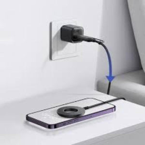 JOYROOM JR-WQM03 Magnetic Wireless Charger
