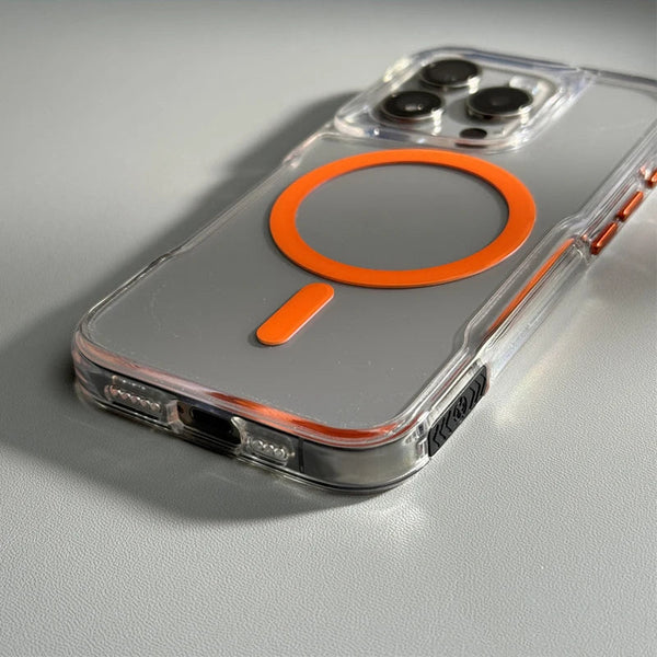 iPhone HUMMER Clear MagSafe Case