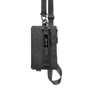 SKINARMA JUNO Textured Clutch Bag with Detachable Straps