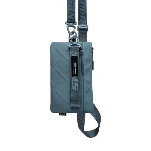 SKINARMA JUNO Textured Clutch Bag with Detachable Straps