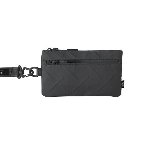 SKINARMA JUNO Textured Clutch Bag with Detachable Straps